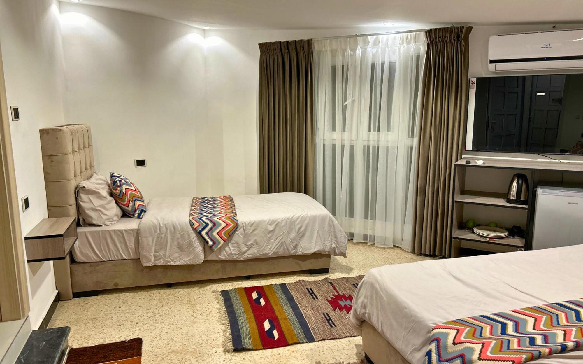 Celestia Boutique Inn - Boutique Stay Overlooking Jerash Ruins Dżarasz Pokój zdjęcie