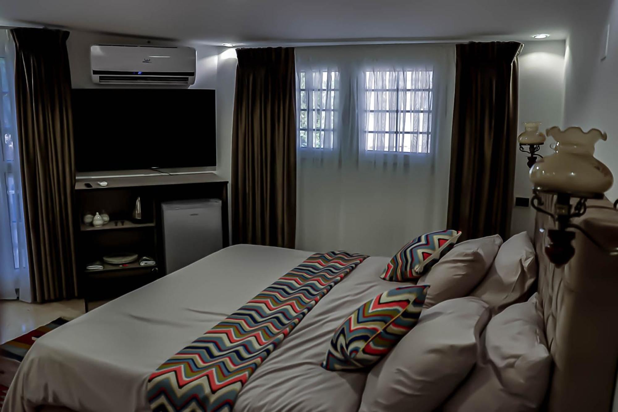 Celestia Boutique Inn - Boutique Stay Overlooking Jerash Ruins Dżarasz Zewnętrze zdjęcie