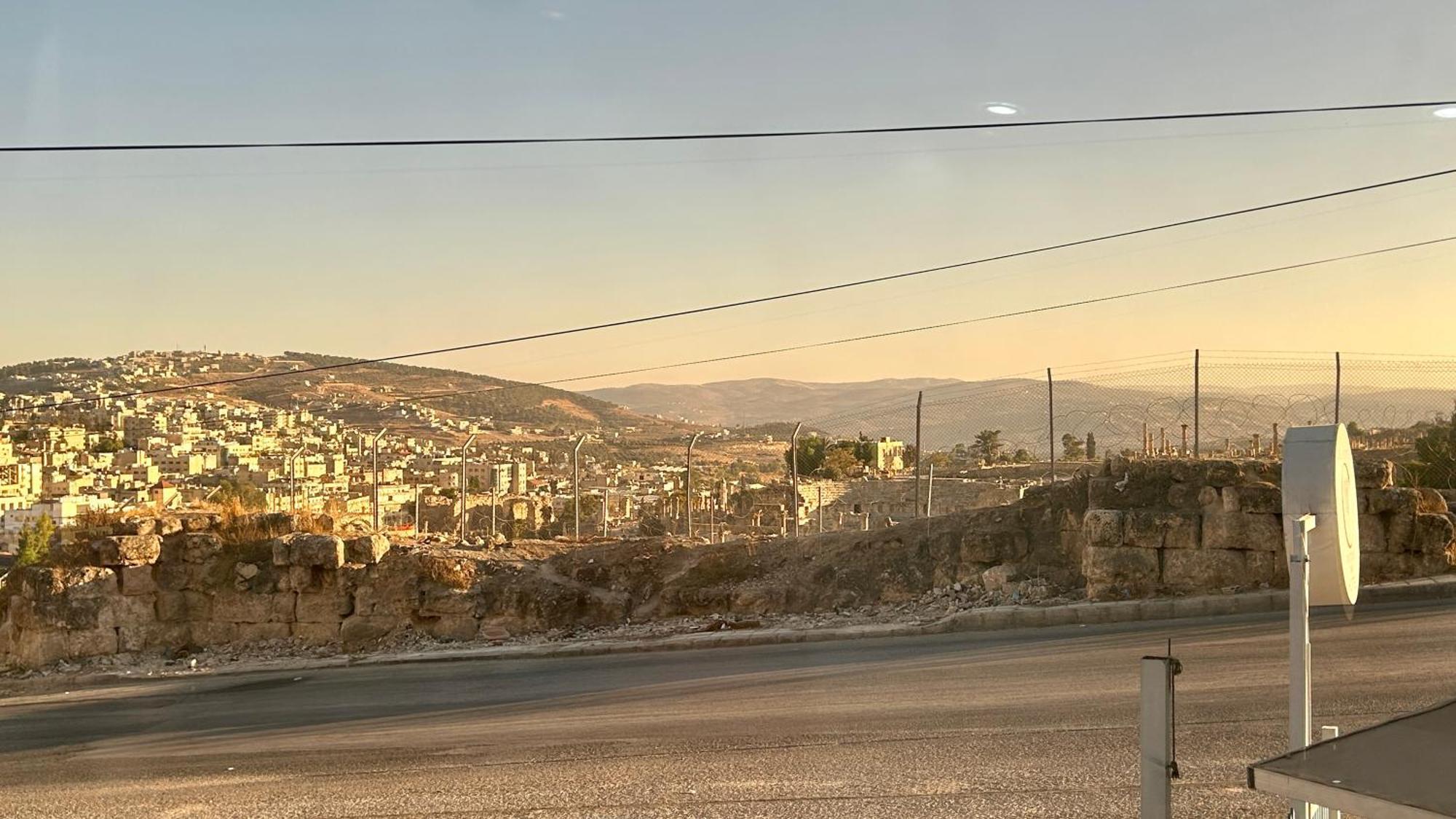 Celestia Boutique Inn - Boutique Stay Overlooking Jerash Ruins Dżarasz Zewnętrze zdjęcie